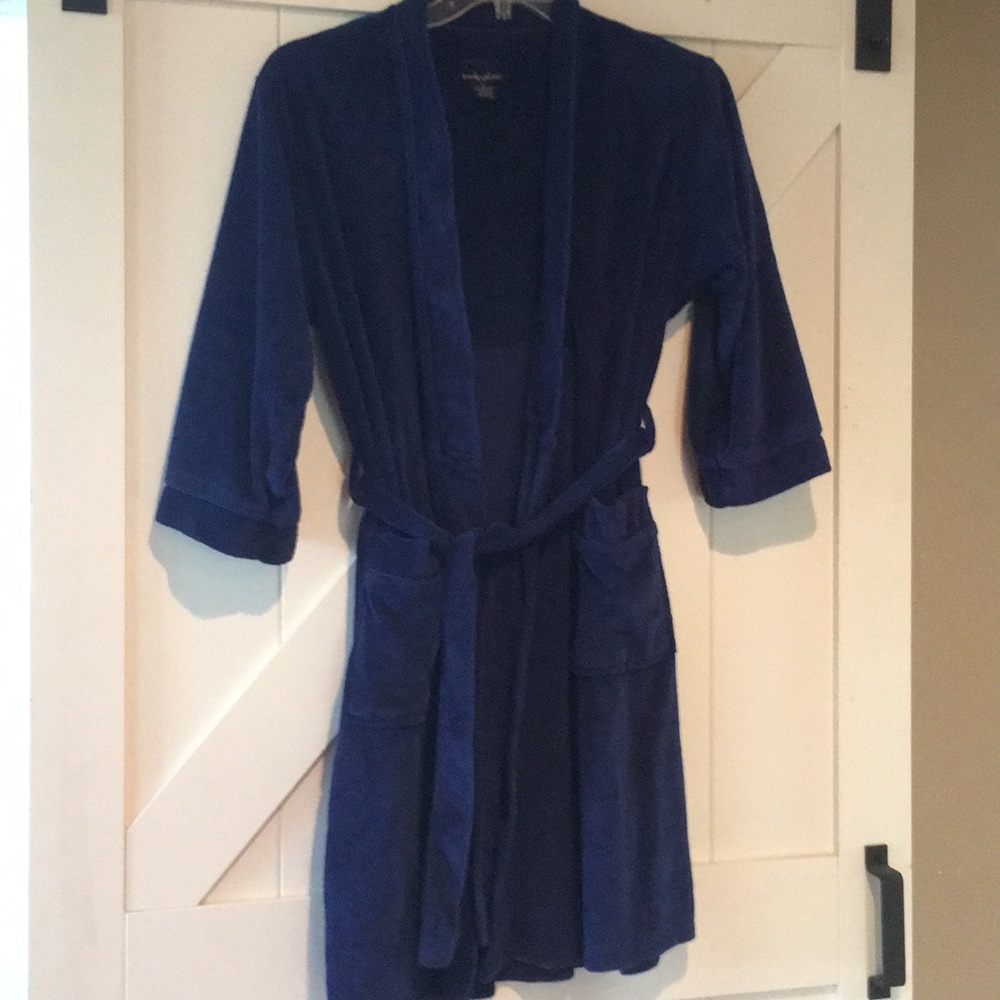Ladies Short Robe